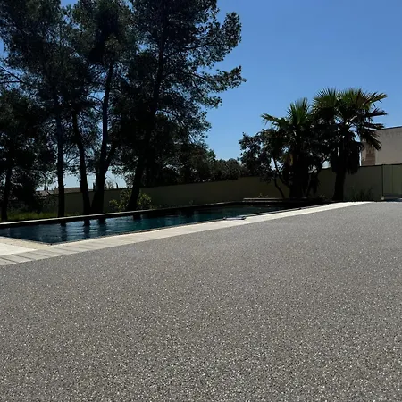 Somptueuse Villa Nimes